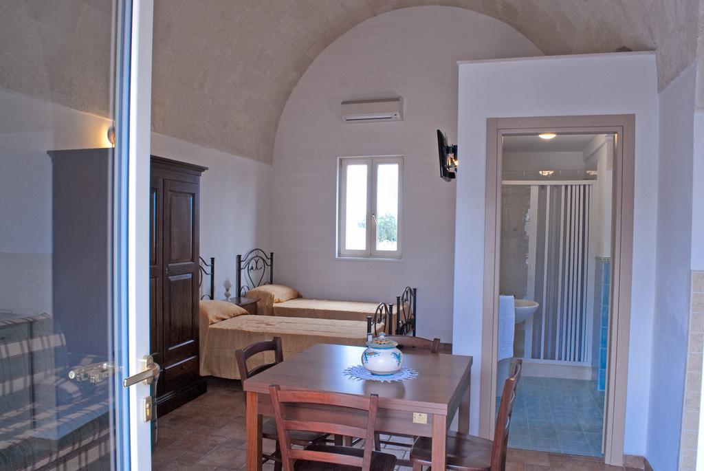 Masseria Strada Agriturismo Ginosa Habitación foto